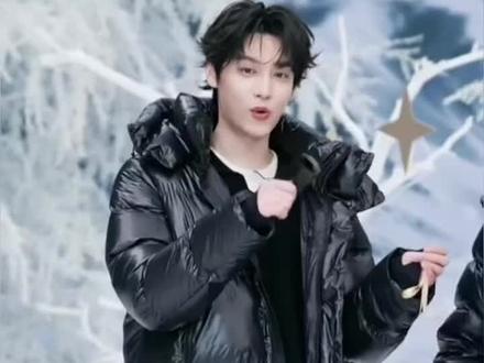 保密协议别签了,小田直播20次直接官宣了#上热搜