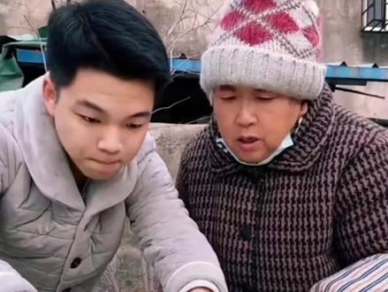 揭秘隔空变出小球的魔术 #魔术