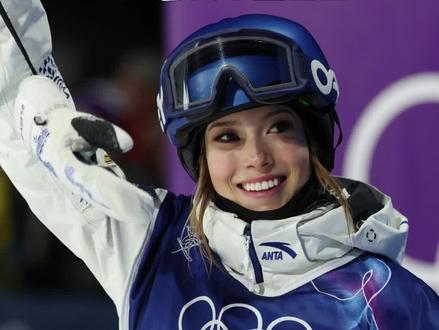 谷爱凌除夕夜冲击中国首金 #2026米兰冬奥会 #谷爱凌