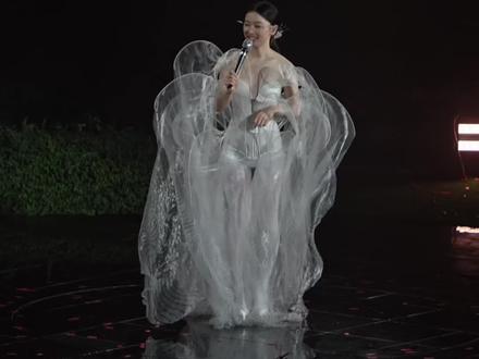 单依纯《照片》大连20260516
新皮肤 让我吃上好的了🥹
#单依纯 #单依纯演唱会 #单依纯大连