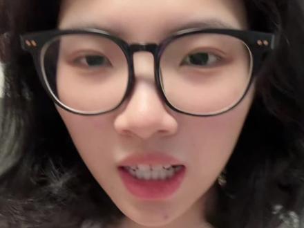 对了我抢的好些趟还是全程票
到底谁抢到了票
压几千块候补概率是15%
#vlog十亿流量扶持计划 #红红火火过春节 #抢票 #12306 #碎碎念