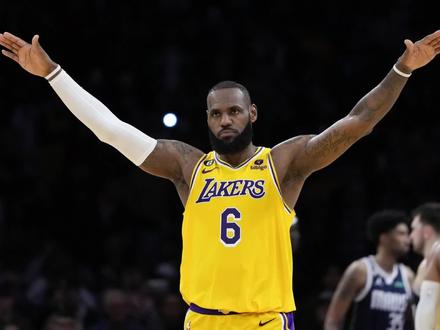 为什么詹姆斯一定有退役巡演#詹姆斯 #湖人 #NBA