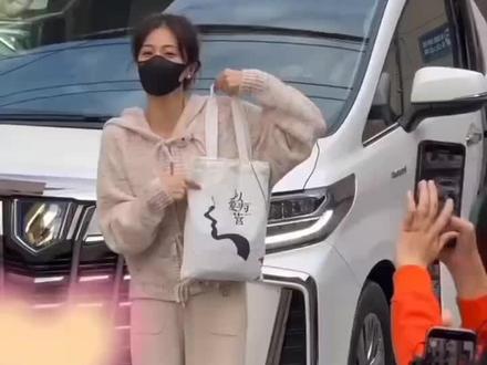 最真诚的鹿鹿😭😭#实力宠粉 #火🔥#白鹿my