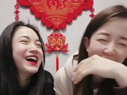 跟傻子待久了难免会被传染🙃#看到最后不笑算我输 #沙雕姐妹 #fyp #不要限制流量 @DOU+小助手