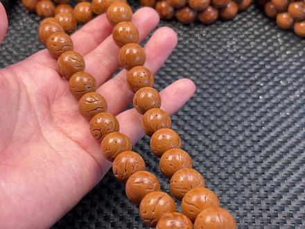 #金刚结编法 #编串打结教程 #龙纹桃核 真的实现脖挂手串自由切换的快乐 @抖音小助手