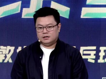 侯英超 程靖淇总结点评#国乒男团3比1法国男团
第一盘:王楚钦3-2弗拉维安·科顿
【15-13,11-13,9-11,11-4,11-8】
第二盘:林诗栋0-3费利克斯·勒布伦
【9-11,9-11,10-12】
第三盘:梁靖崑3-2艾利克斯·勒布伦
【3-11,1-11,15-13,12-10,11-2】
第四盘:王楚钦3-1费利克斯·勒布伦
【13-11、9-11、11-9、11-4】
#伦敦世乒赛