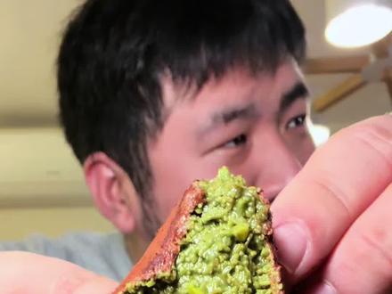 除了贵点丑点没别的毛病#迪拜巧克力软曲奇 #张元英同款 #ourbakery #美食测评 #北京探店