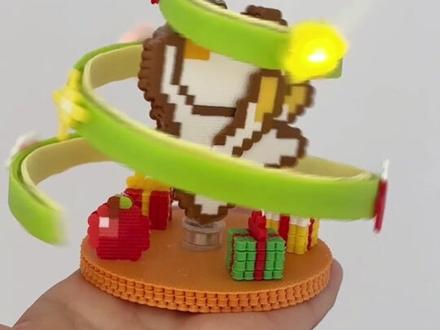 🍏苹果猫咪旋转圣诞树! 创意来源@油菜菜
#拼豆 #拼豆豆 #圣诞节 #拼豆图纸 #拼豆教程