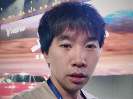 泰山X8正式上市 权益后售价28.29万起 作为岚图港股上市后的首款战略车型,泰山X8推出插混与纯电两种动力形式,共5款版型,权益后售价区间为28.29万元至36.99万元。#泰山X8 #岚图梦想家 #岚图泰山 #越野 #路虎