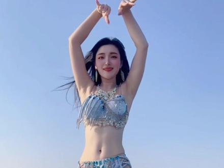 落日下的舞动~ #肚皮舞东方舞 #舞蹈