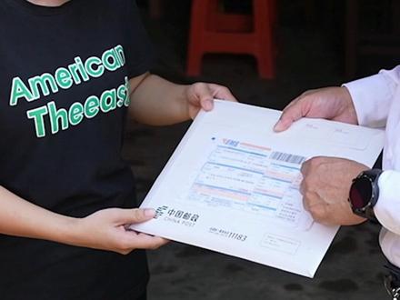 广外南国商学院为2022年考生派送首封录取通知书及奖学金#广州 #录取通知书 #高考