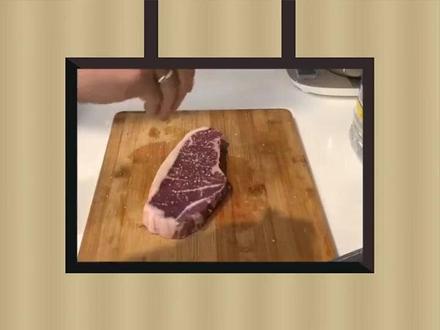 #英语单词
course 课程 一道菜
of course 当然
The teacher of the PE course is sick.
Today's main course is steak.
Of course they like you.