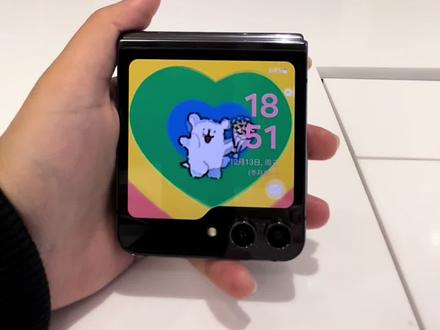 三星flip5外屏动态壁纸设置#三星zflip5 #三星第五代折叠屏 #解锁手机隐藏技能 #手机技巧分享 #数码科技