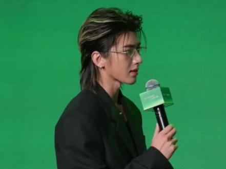 蔡徐坤Bio-E直播全程 没看到的小猫咪 请享用吧😘
#蔡徐坤 #KUN #蔡徐坤直播 #蔡徐坤BioE澳百亿品牌全球代言人