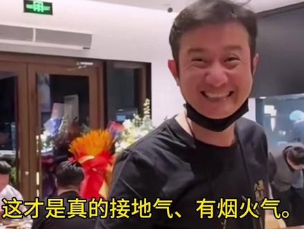 不搞营销、不炒话题,就靠一碗碗地道陕西面,默默把路人缘捡回来。#故事分享 #文章 #热搜 #接地气美食 #文章饭店