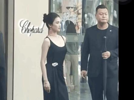 白鹿专业不是英语相关吗,为什么这么基本的英语都能读错?#娱乐圈 #娱乐