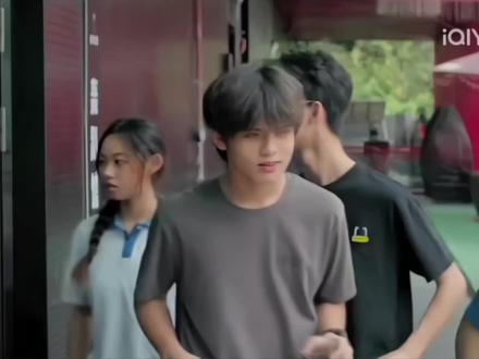 什么都磕只会让我营养均衡😋#钟晚甄#陈家倩@林辰涵 @麦香鱼啊🐟