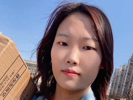 吉利帝豪女司机,汽车保养前,自己动手更换空调滤芯和空气滤芯,操作简单又省钱!#空调滤芯 #空气滤芯 #更换教程 #种草好物 #第四代帝豪