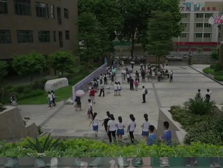 大结局了,感动了万人的真人真事改编#学生时代 #老师 #再见18班 #下集更精彩