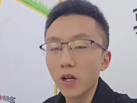 用 AI 工具买彩票是否靠谱?现场测试#中奖 #好运 #AI买彩票 #体彩店主