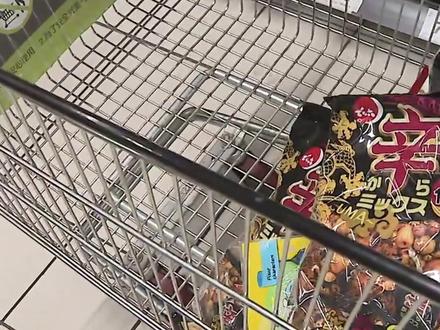 台当局宣布全面解禁日本食品进口,岛内震怒:还能更恶心一点吗?
