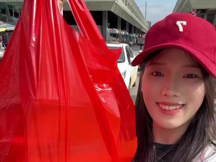 去海吉星买了个榴莲 大家觉得这个榴莲值吗#海吉星 #榴莲