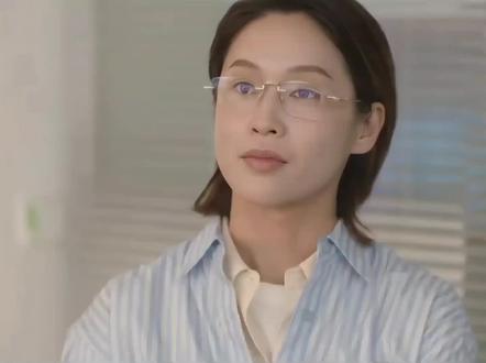 白书昀不同意文慧心离开,被大家说服感动了
#新闻女王2