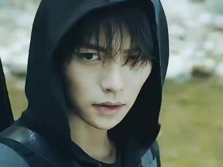 无邪生蘑菇真的太搞笑了,小哥胖子潘子都做助产的潜质 #终极笔记 #无邪 #精彩片段