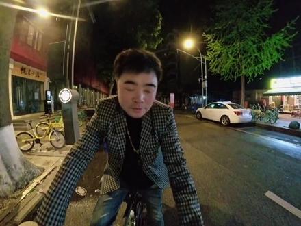 成都骑行回内蒙赤峰 第一天骑行56公里,下着雨依然前行,路边扎营#草原龙 #负债前行 #东山再起 #成都骑行回赤峰 #长途骑行