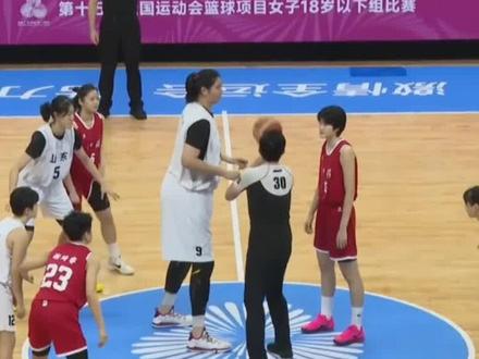 太无解!全运会张子宇率山东队U18女篮夺冠 本届全运会,张子宇展现恐怖统治力!她保持95%以上命中率,四场比赛46投44中得101分。其中,决赛中率领山东队以96:73战胜江苏队夺得冠军,并以15投13中独揽31分的高效表现当选赛事焦点人物。#全运会 #女篮 #张子宇 #山东队 #无解