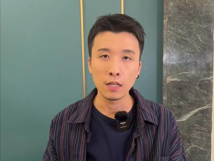 香水小样怎么使用?很多人喜欢一喷出来闻完之后立刻决定是否入手正装,这样做是不对的!#香水小样 #香水用法