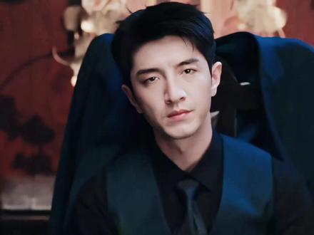 霸总哥哥x疯批弟弟🫢好磕多来点!#金瀚 #周峻炜 #网剧繁华落尽 #繁华落尽