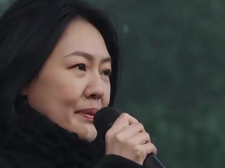 明明大S周年忌日全家齐聚,为何儿女却在广州游玩?缺席了仪式,却从未缺席对母亲的思念#徐熙媛大s #徐熙娣小s#内容启发搜索 #影娱热点团