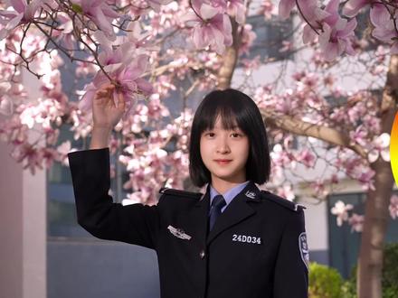 当我用色环打开警察大学#用色环打开我的色彩世界 #转场 #电影感 #中国人民警察大学