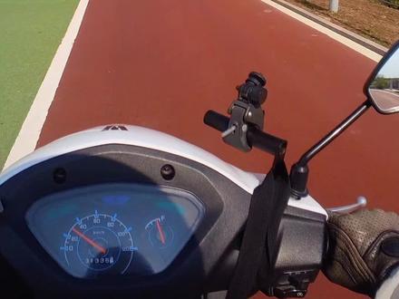 等你有了摩托车,飞飞飞法法想去哪就去哪,这就是自由的感觉