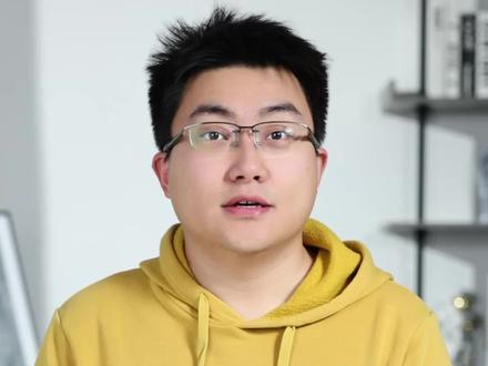 荣耀MagicV6答网友问:你想知道的都在这里了! 荣耀Magic V6已经帮大家体验了一段时间,本期视频结合我的使用体验以及开箱视频中大家关心的相关问题做出一一解答,你想知道的问题都在这里了!#荣耀MagicV6 #荣耀MagicV6评测 #如何评价荣耀MagicV6