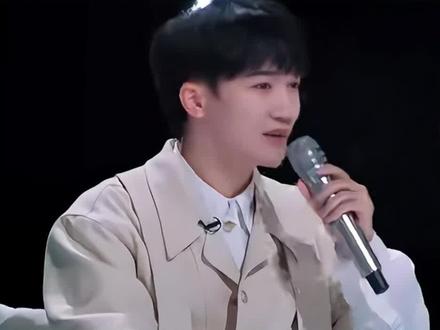 周深连个冠军都不是凭什么当导师?网友:这才是导师该干的活! #周深 #导师 #好声音