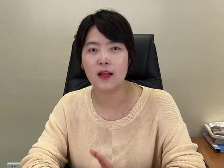 前段时间翻红的大衣哥,网传十万唱三首歌,引得网友一片热议“这么容易就挣十万”。
#大衣哥朱之文 #交税 #财税知识