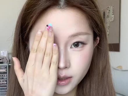 阔面菱形脸进!学结构性化妆思路直接换头!!! 加上倒三角眉眼思路轻松拿捏鹅蛋瓜子脸!#美妆教程 #方圆脸妆容 #菱形脸妆容 #阔面脸妆容 #新手化妆教程