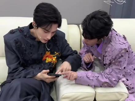 两个萌物🥹🥹🙌
#江衡李沛恩 #奖励 #奖励99 #向佐