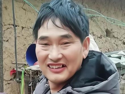 怀疑双胞胎非亲孙,大衣哥做鉴定打脸,陈萌幸福引担忧