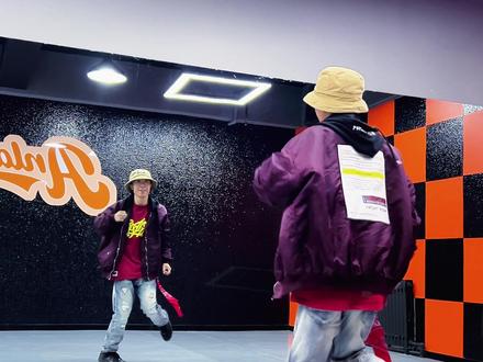 有这样一个女孩 保姆级教学#蝴蝶步 #土耳其舞蹈 #有这样一个女孩 @咕叽、