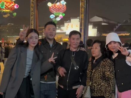 有时间就多陪陪父母