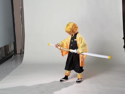 我天,被五岁小善逸帅到了! #鬼灭之刃 #我妻善逸 #cos #ooc致歉