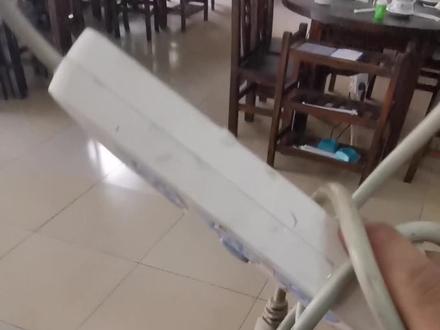 一定要教小孩不能往插排上倒水,轻的跳闸,严重的烧电器、触电#跳闸 #江门装修