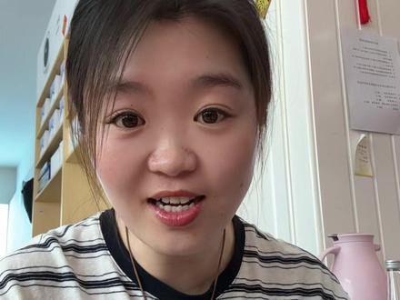 做表格总看串行,打开这个开关就搞定! 做excel表格。行和列总对不上,老是做错反工,打开这个设置,一键开启十字高亮,再也不会看错行!简单易学,再也不用加班啦!#excel #办公技巧 #不加班 #电脑办公 #表格技巧