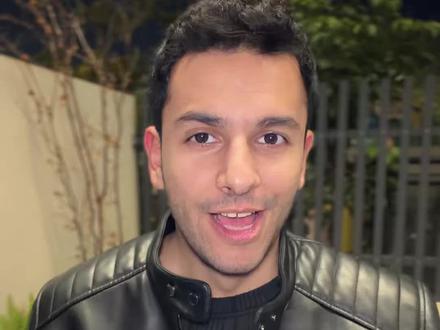 2026央视春晚最强科技“黑马”揭晓。
#2026央视春晚#最强大脑银河通用#银河通用#Galbot