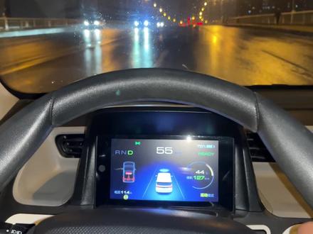 电车又坏了,亮乌龟灯,最快只能跑60码,希望给我换块新电池#宏光miniev #电动汽车 #乌龟灯 #电车动力受限