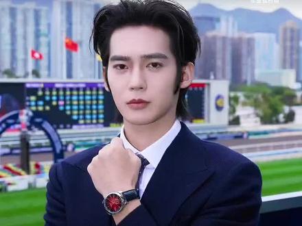 搜狐时尚于适【浪琴】采访cut