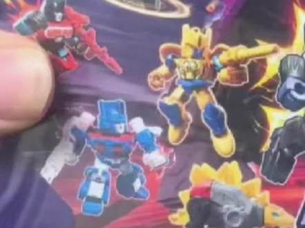 锐评布鲁可变形金刚星辰版第六弹新品
全部角色已曝光!值得端盒#布鲁可 #变形金刚#擎天柱#孩之宝#威震天